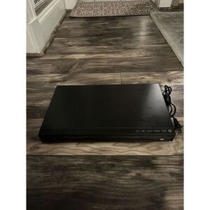 INSIGNIA NS-WBRDVD2‎ Blu-Ray Disc Player Wi-fi DVD (No Remote)